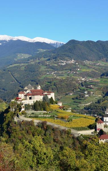 Sul sentiero delle castagne al monastero di Sabiona